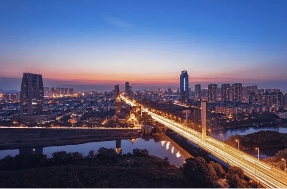 靖江市